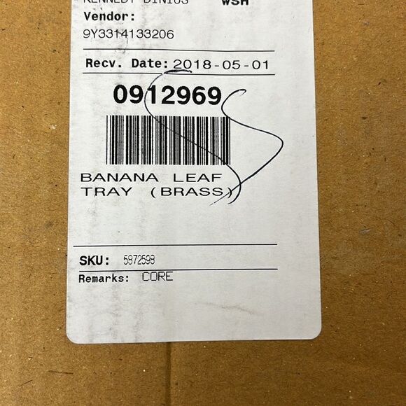 William Sonoma banana leaf tray - Picture 8 of 8